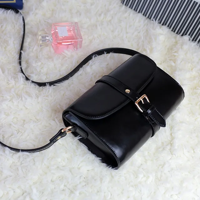 black sling bag for women