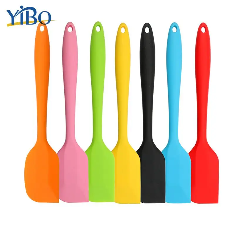 

YIBO 21cm Long Kitchen Silicone Cream Butter Cake Spatula Decorating Baking Scrapper Non-Stick Pastry Tool Bakeware Cooking Set