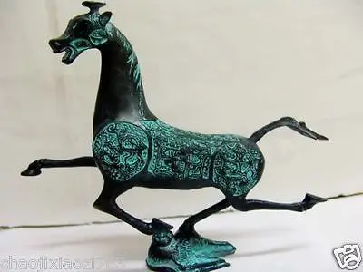 

Exquisite Chinese bronze statue: horse fly Swallow Brass Dragon wedding copper Decoration real Brass