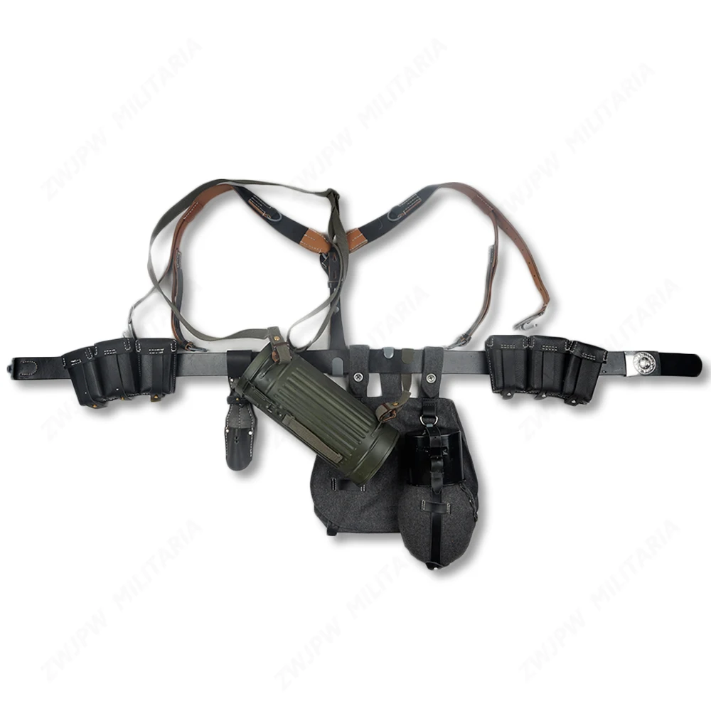 

WWII WW2 GERMAN ARMY ELITE 98K LEATHER AMMO POUCH EQUIPMENT COMBINATION SOLIDER BELT AND Y STRAPS - World military Store