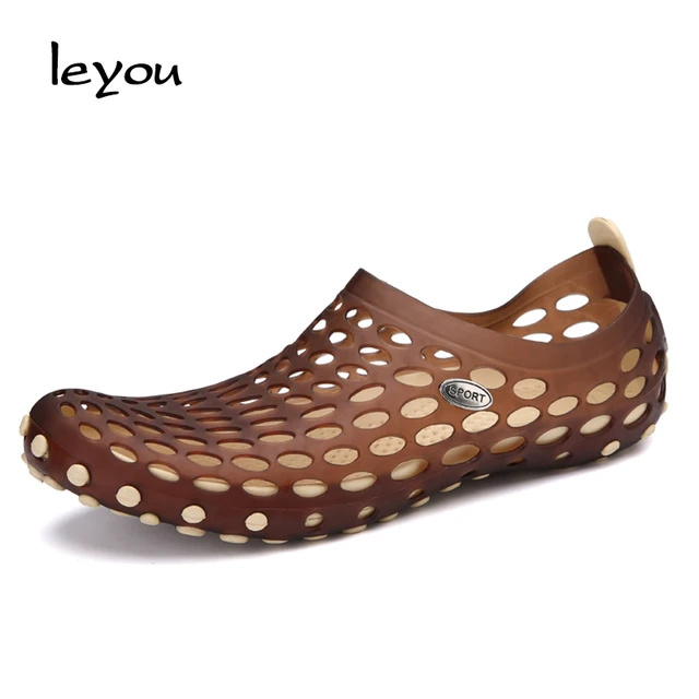 2019 Plastic Sandals Men Summer Shoes Holes Gladiator Slip On Sandals