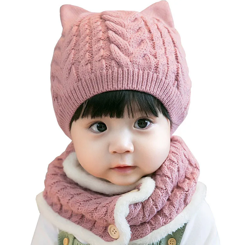pink hat