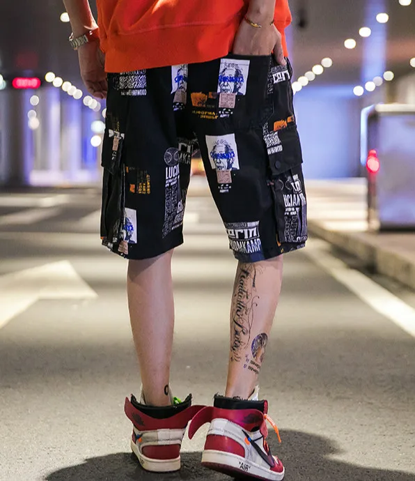 Высокая уличная Графическая печатная тактические шорты Соединенные боковые карманы брюки мужские повседневные Эластичный шнурок на