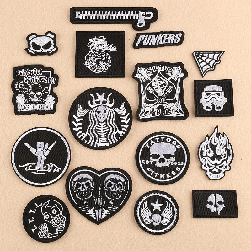 

Black Skull Finger Fish Iron On Patch Clothing Embroidered Sewing Applique Sew On Fabric Badge Apparel Accessories Patches