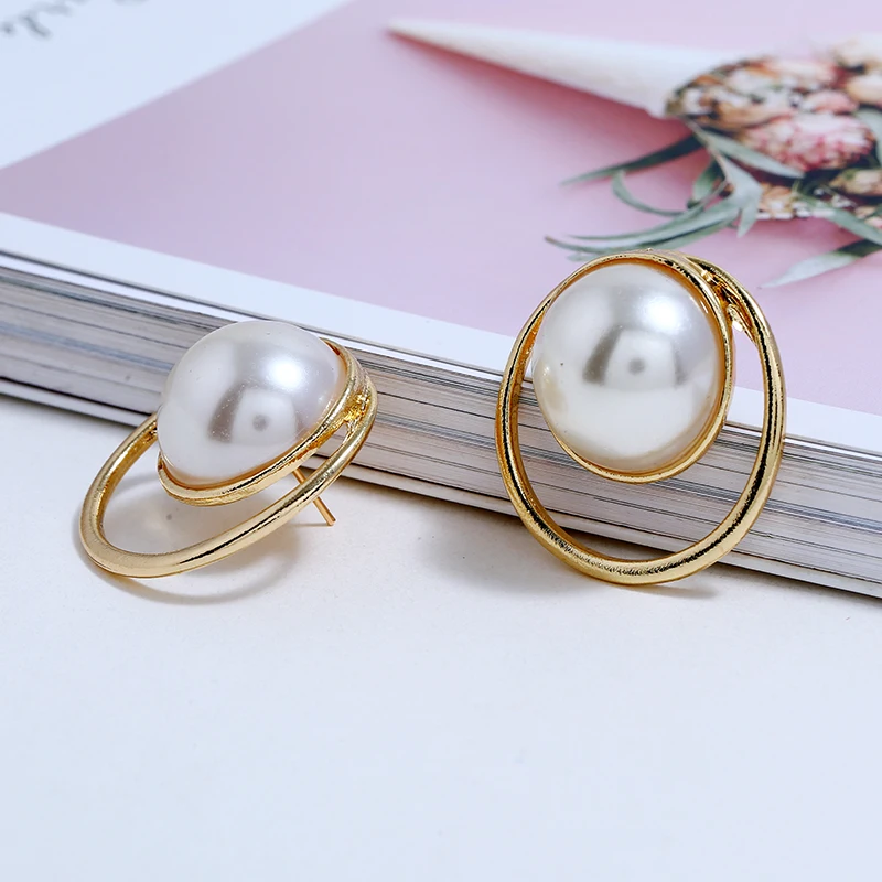Pearl Drop Earrings (6)