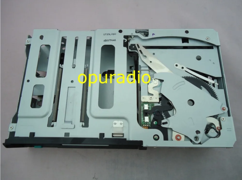 alpine DT23L26D 6 CD changer AP02 for Honda Acura BMW_