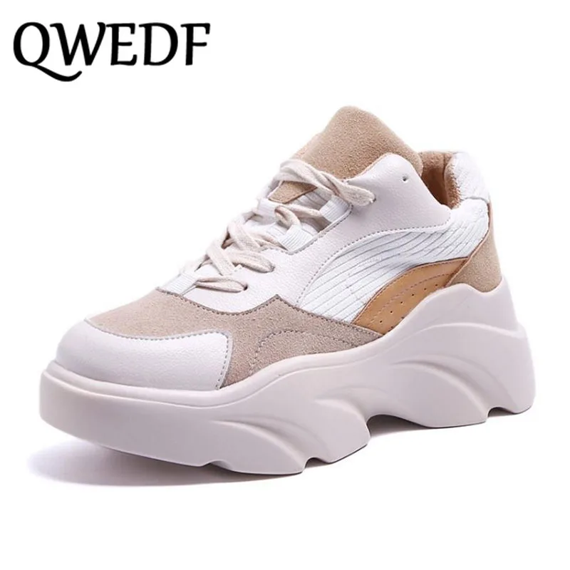 QWEDF/Новинка; Модные женские кроссовки; Повседневная обувь смешанных цветов со шнуровкой на танкетке; Вулканизированная обувь на платформе; женская обувь для отдыха и пешего туризма; HX-94