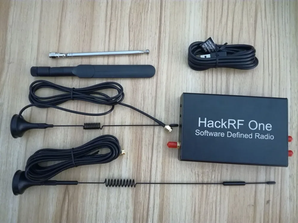 

HackRF One 1- 6GHz Open Source Software Radio Platform SDR Development board Aluminum alloy shell