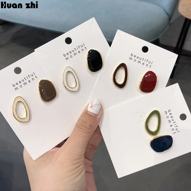 

HUANZHI 2019 Korea Colorful Enamel Irregular Curved Waterdrop Hollow Circle Small Asymmetry Stud Earrings for Women Girl Jewelry