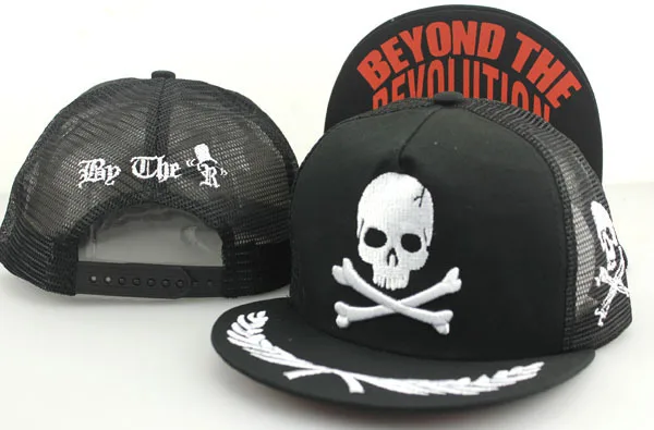 CrossBones Snapback Caps|cap necklace 