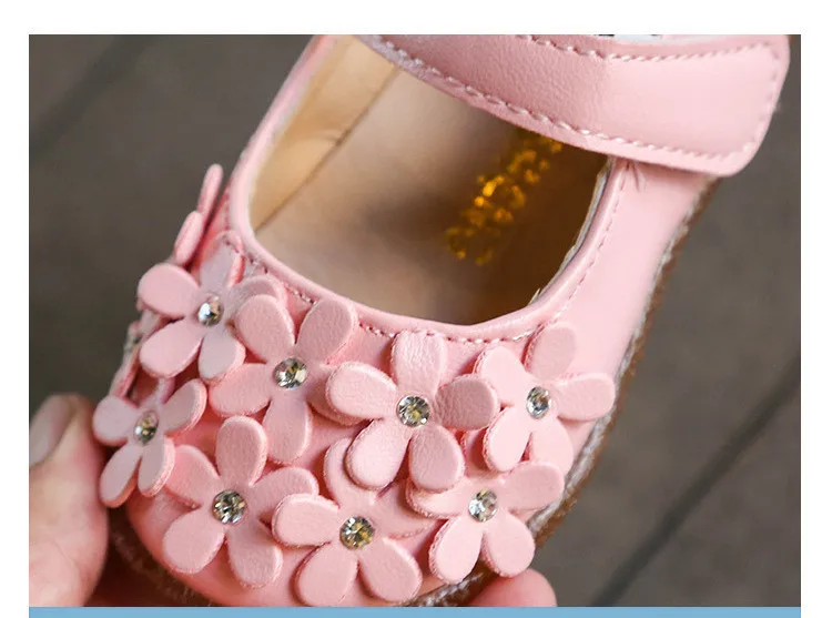 Осень 2019 г. новый обувь для девочек без каблука Цветок принцесса открытый дети свадьба мягкая обувь для малышей PU кожаные туфли 0-1 лет