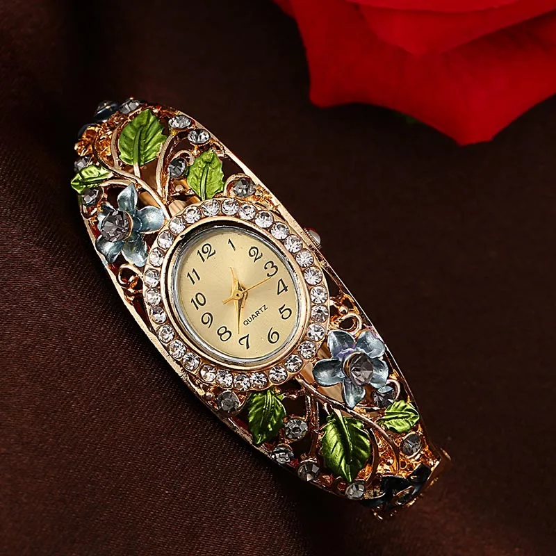 

Women Vantage Alloy Quartz Wristwatches Gorgeous Pastoral New Bangle Watches Crystal Flower Bracelet Watch for Ladies BH
