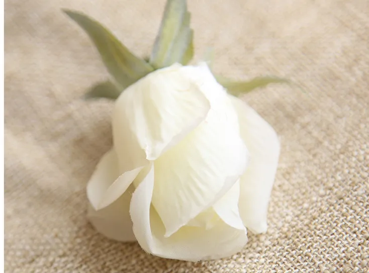 4513997724_516171610