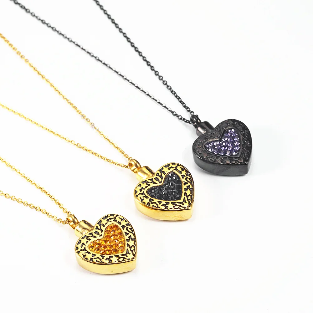 

Heart Pet UrnTitanium Steel Openable Locket dog Caskets cat Memorials Pendant Ash Cremation Holder Paw Print Necklace