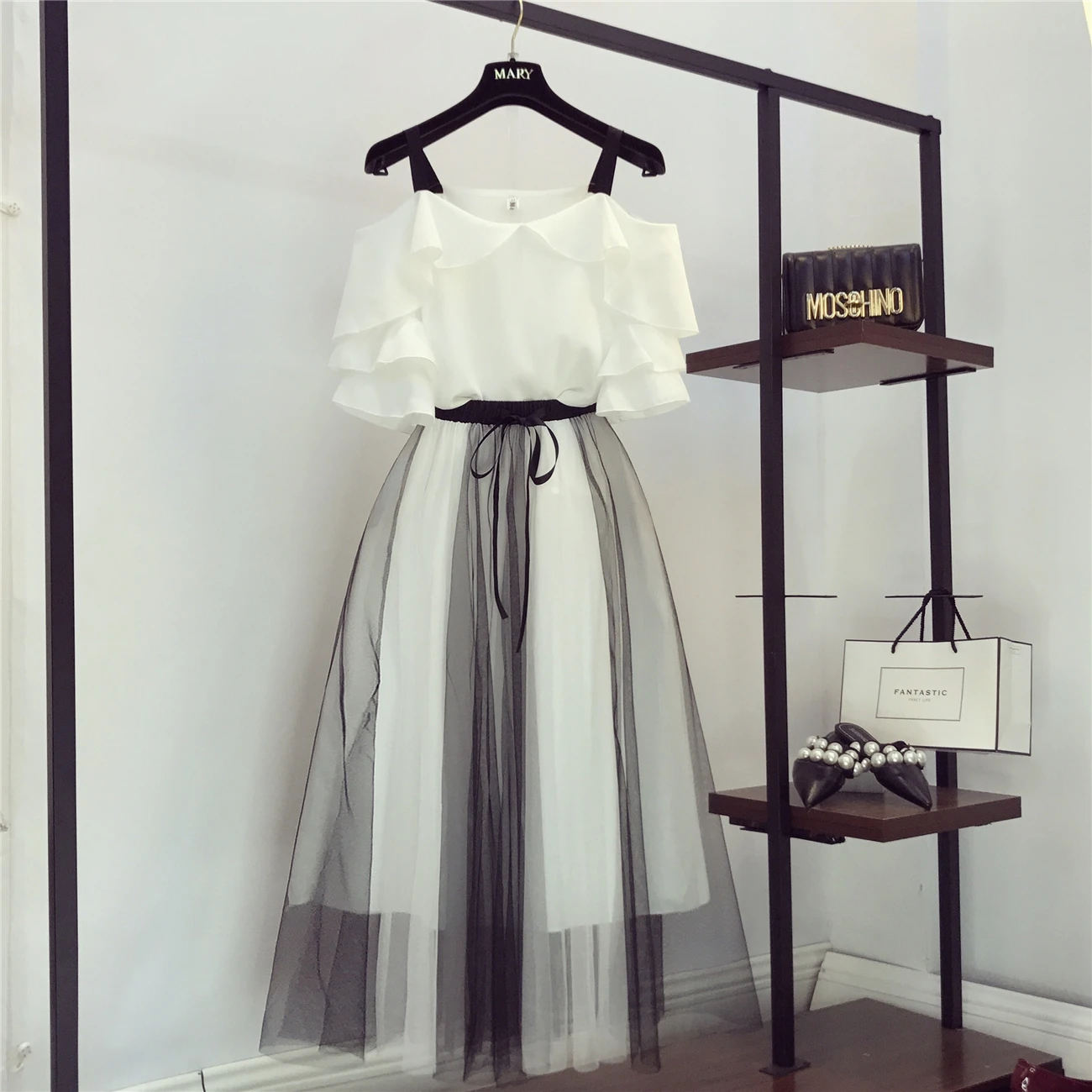 

2019 New Summer Fashion Women's Sets Ruffles Slash Neck Chiffon Shirts + Ultra Long Mesh Fairy Skirts Female Suits Skirt and Top
