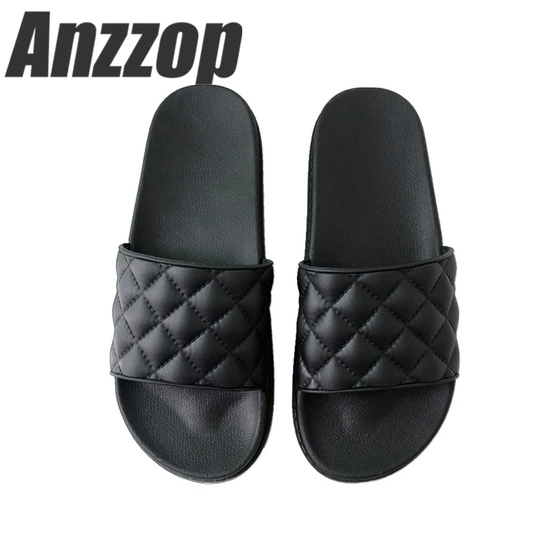 

Luxury slippers female 19 new stars with the same small fragrance style rhombic ins super fire wild tide wearing women's slipper