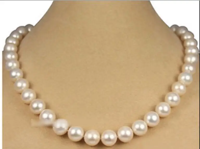 

Beautiful Natural 9-10mm Akoya White Pearl Necklace Handmade 18''AAA
