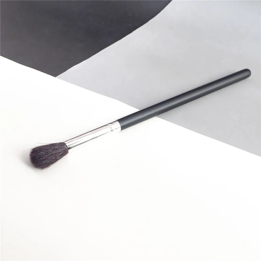 Morphe Brush M504 _ 2