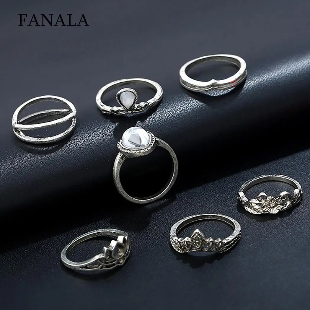

Jewelry Women Fashion Casual Carved Artificial Gem New Charm Wedding Rings