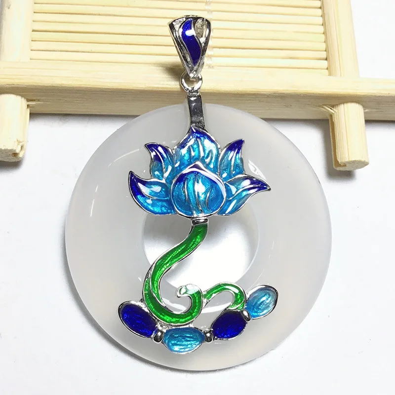 

S925 sterling silver inlaid pure natural white chalcedony cloisonne blue flowers nostalgic pendant