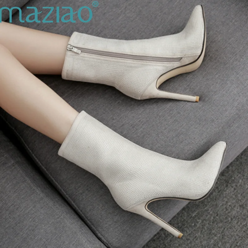 

New Women Boots Women Bling Point Toe Sexy Ladies Winter Women Fashion Flock Crystal Rhinestone Boots Plus Size MAZIAO