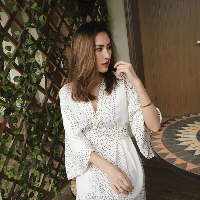 

2019 New Dot Print Dress V-neck Modern Kimono Dress European and American Lace Modern Dress