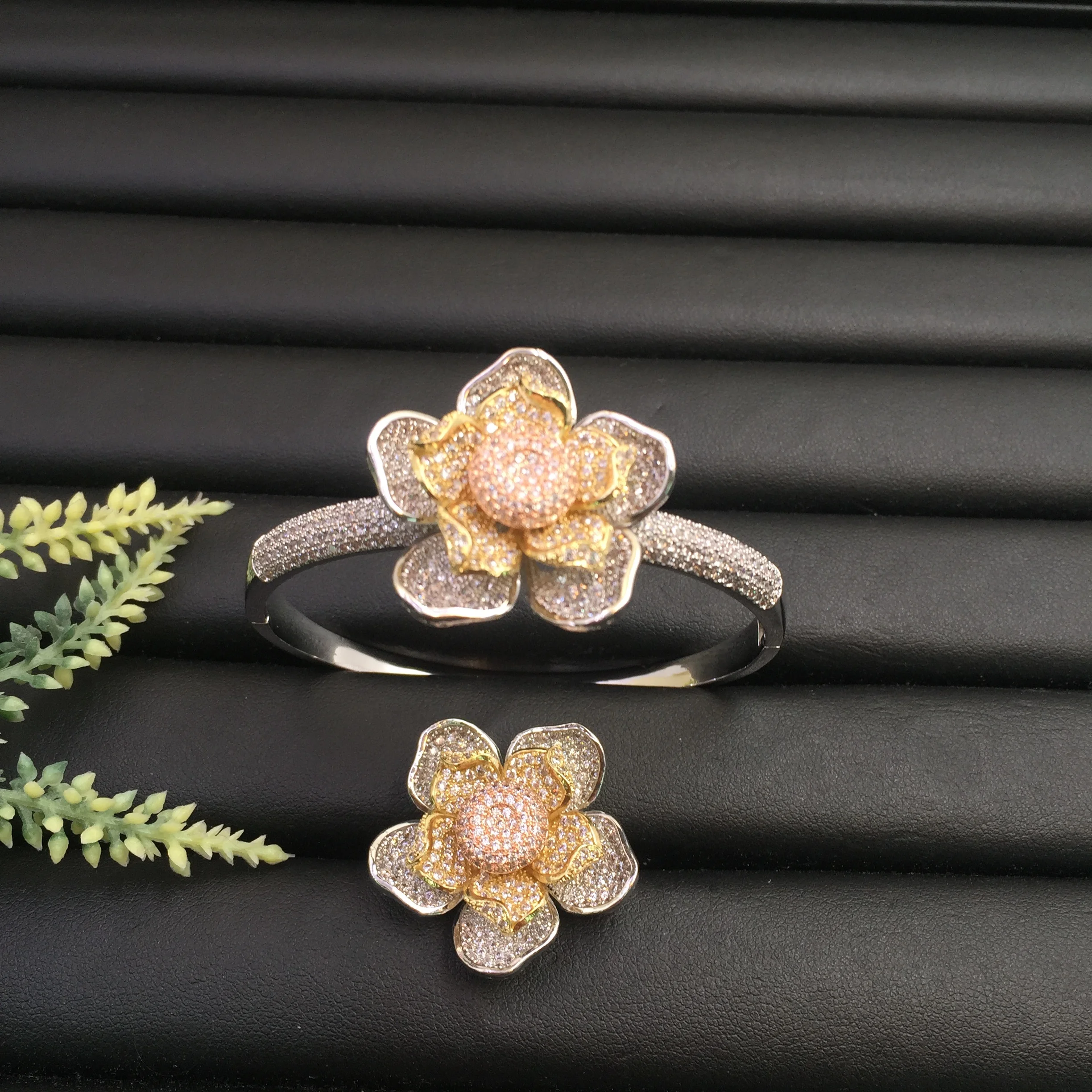 Lanyika Fashion Jewelry Graceful Crape Myrtle Flower Micro Plated Party Romantic Bangle With Ring Banquet Daily Best Gift | Украшения и