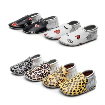 

Newborn Leopard Fringed Baby Shoes Genuine Leather Cartoon Cute Heart First Walkers Soft Sole Fashion Crib Baby Girl Boy Shoes