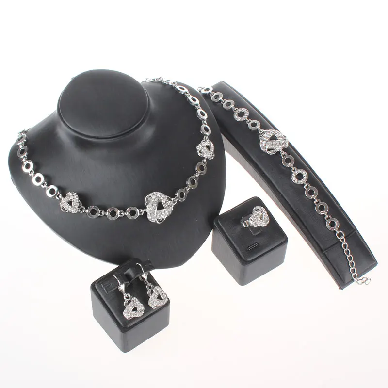 Комплект из колье серёг и браслета с бусинами|set stationery|jewelry talismanset cushion |