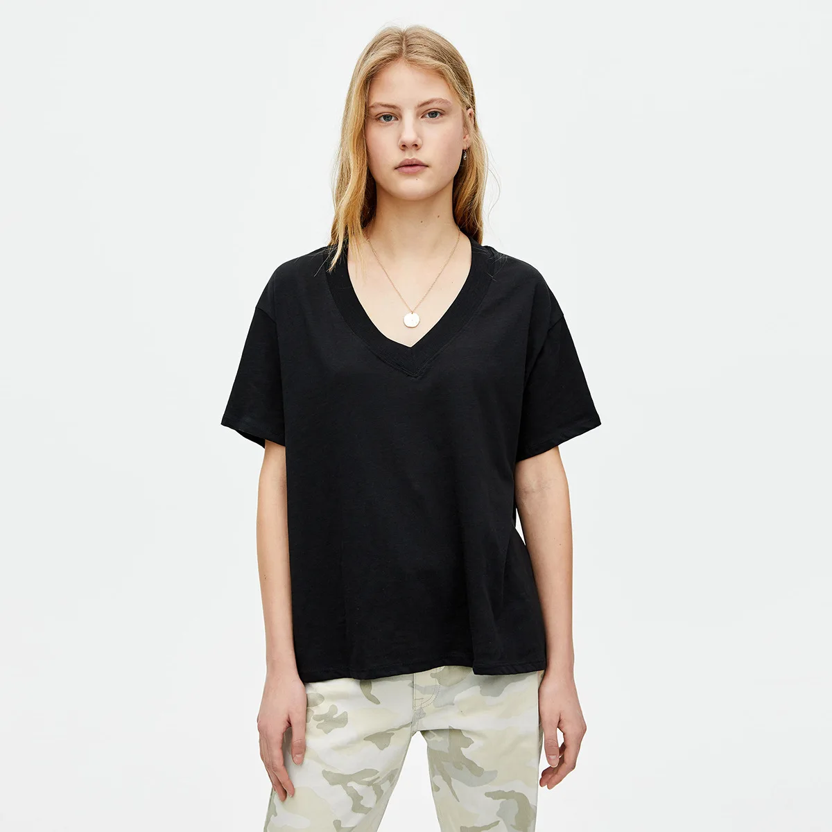 

New Minimalist Stylish Basic Tops Casual Commuting Sexy V Collars Pure Color Short Sleeves V-Neck 2019 Black Shirt Women