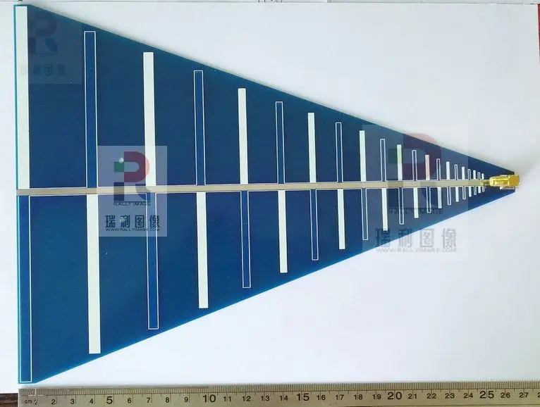 

1PC 600M-16G Broadband, Broadband Antenna Directional Antenna UWB Wifi Antenna