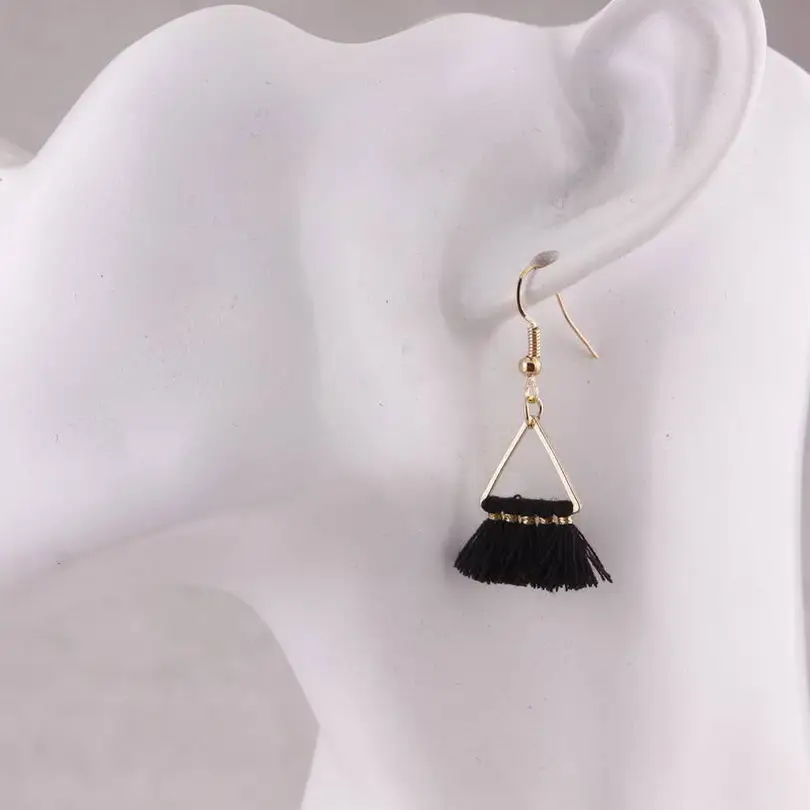 E3769 Black2