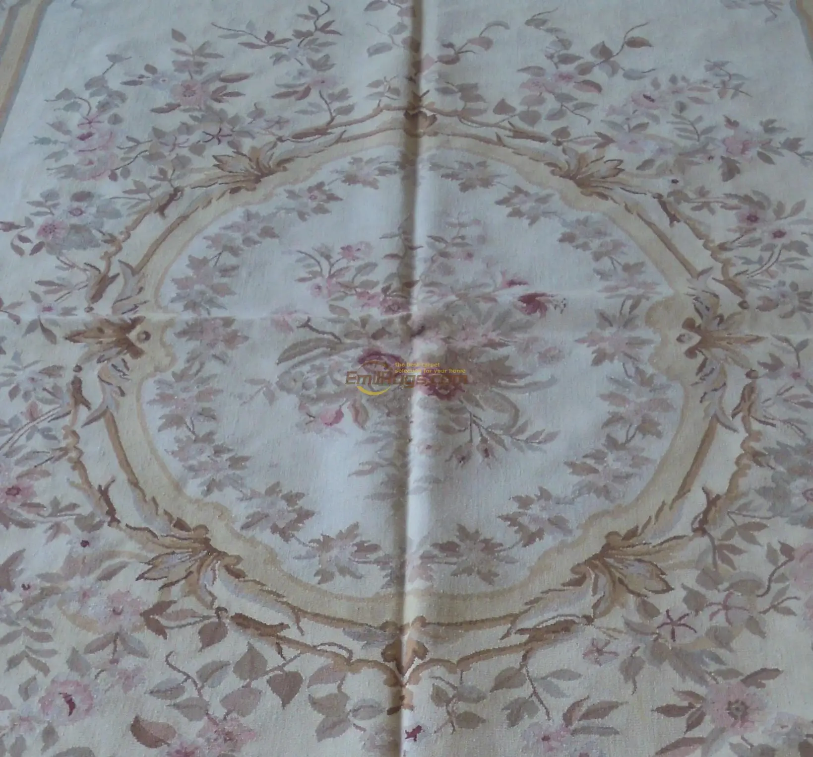 Рисунок 2 - Ковер ручной работы большой ковер