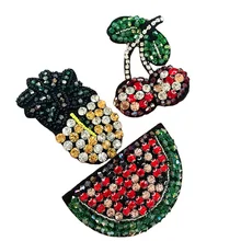 Новая брошь с изображением фруктов, ананаса, арбуза, вишни, цветные стразы, пряжка, модный галстук-бабочка, Корейская брошь на булавке для воротника иголки, аксессуары для шитья