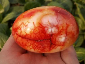 Натуральный красный сердолик Geode кристалл кварца агата полированный образец 125 г - изображение