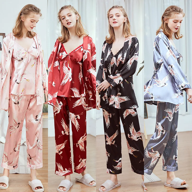 

Simulation Silk Ladies Pajamas New Summer Straps Trousers Robe Three-piece Suit Home Clothes Pijama Mujer Lingerie Silk Pajamas