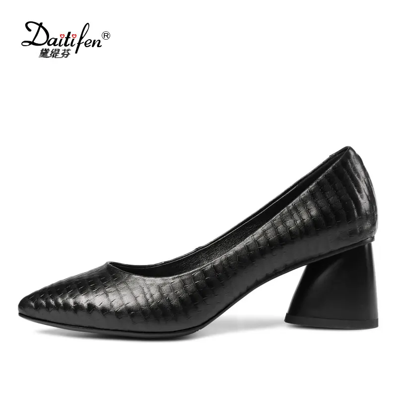 

Daitifen Basic Hoof Heel Woman Pumps Mature Office Slip-on Shallow Ladies high heels Embossed Genuine leather shoes sapatos