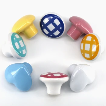 1PCS Heart Round shaped Ceramic Kitchen Cabinet Closet Dresser Pull Handles children Wardrobe Drawers Knobs Handles