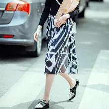 Новые модные женские плиссированные юбки средней длины с цифровым принтом и геометрическим подиумом, одинаковые юбки для женщин