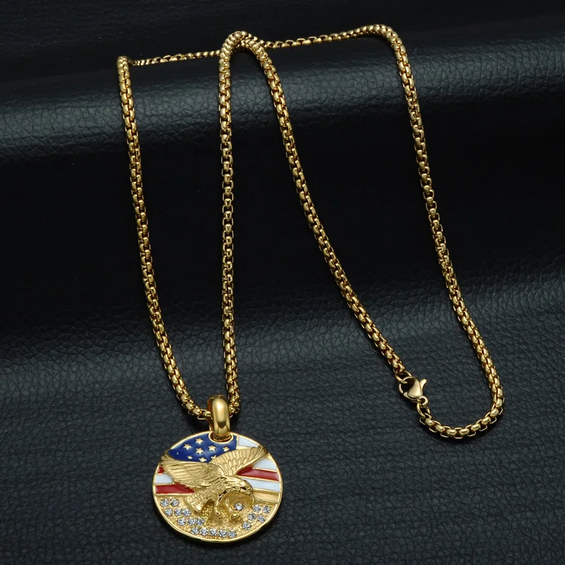 

HIP Hop Stainless Steel American Flag Eagle Hawk Necklace Bling Ice Out Round Pendants Necklaces for Men Jewelry