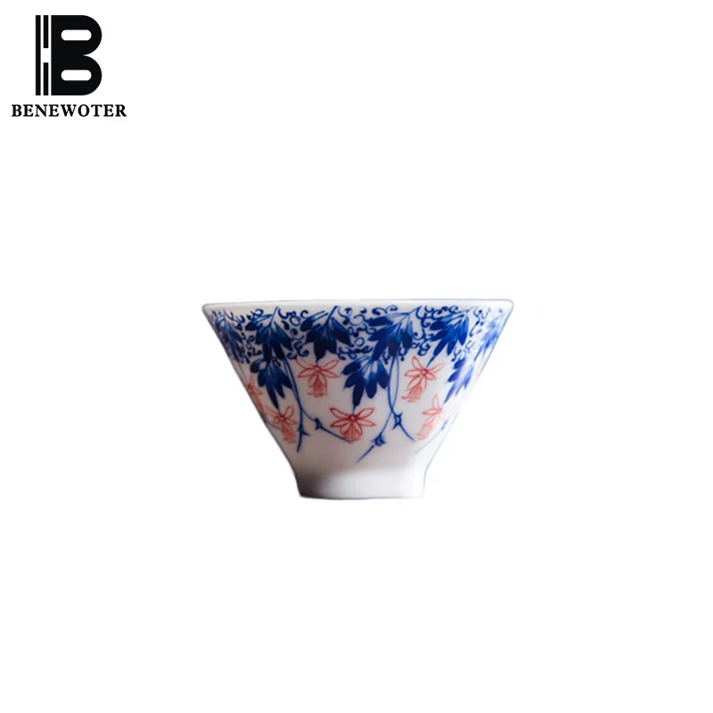 

80ml Jingdezhen Porcelain Master Cup Kung Fu Tea Set Chinese Tea Cup Small Tea Bowl Hand Painted Blue and White Porcelain Teacup