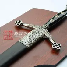 S0184 Серебряный горный воин Якоб I король Шотландии меч-Клеймор W/черные ножны и настенное крепление 59"