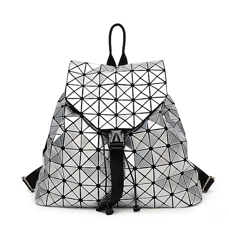 

QISU 2016 BaoBao backpack female Fashion Girl Daily backpack Geometry Package Sequins Folding Bags school bags