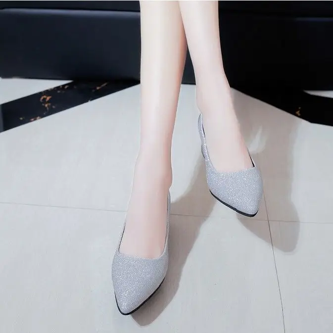 

Spring new pointed high heels Korean fashion thick with shallow mouth