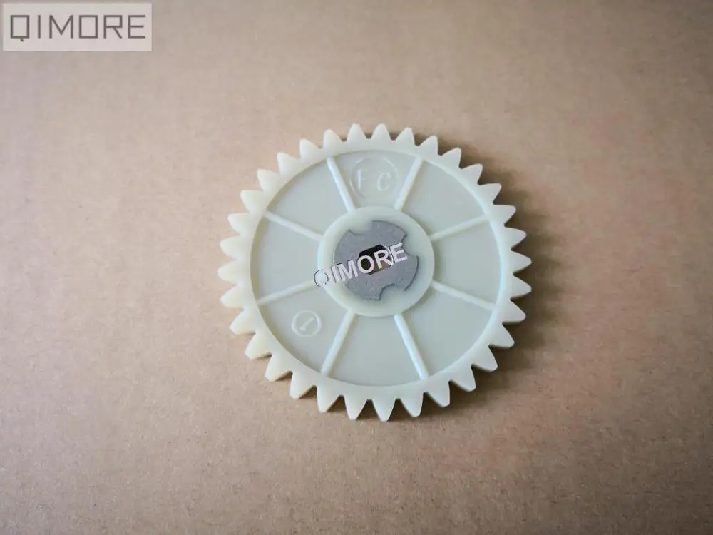 

33-tooth Oil Pump Gear for 4 stroke Scooter Moped ATV QUAD GY6-50 GY6-60 GY6-80 139QMB 1P39QMB 147QMD