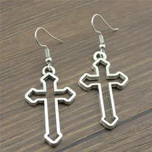 Moda hecha a mano diseño Simple 38x22mm Cruz pendientes de la gota de los encantos joyería regalo para mujer