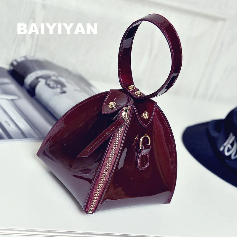 2016 TOP Quality Luxury Glossy Trendy Small Purse Ladies Wallet Triangle Women s Clutches Casual Patent