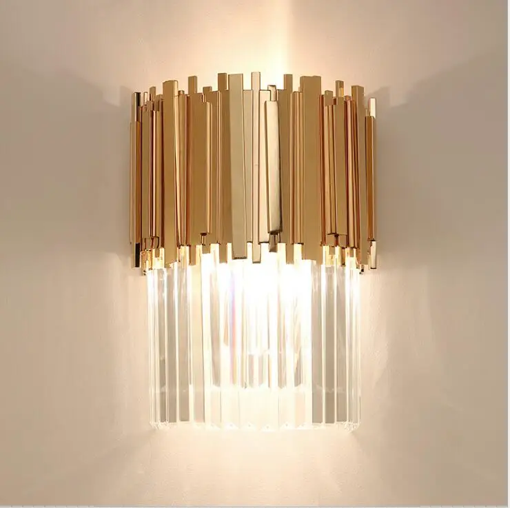 

Hong Kong style postmodern minimalist creative crystal wall lamp living room atmosphere villa bedroom bedside light luxury