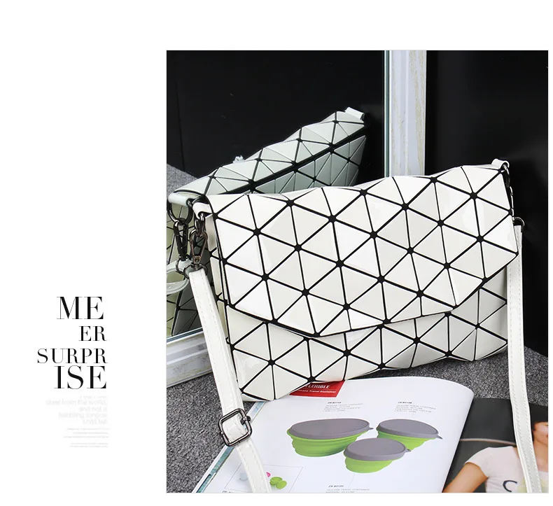 Women Diamond Lattice Laser Sequins Mirror Shoulder Bag Latest Style Geometry Quilted Plaid Mosaic Hasp Messenger Evening Bag (21)