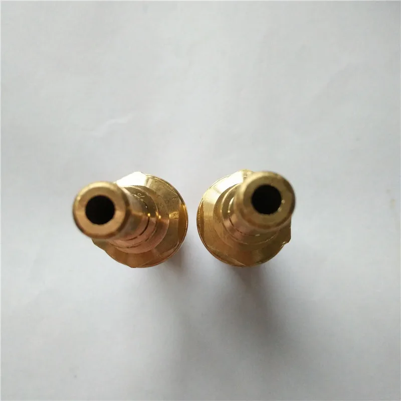 306 (11)